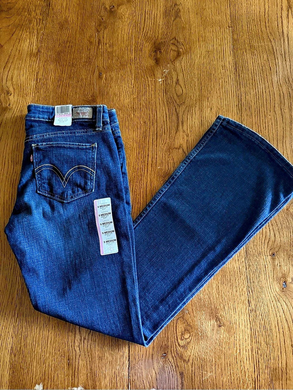 Levi's 518 Superlow Boot Cut Jeans in Blue Size 9Long